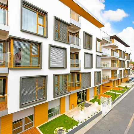 Lovely In With Kitchen Διαμέρισμα Hel