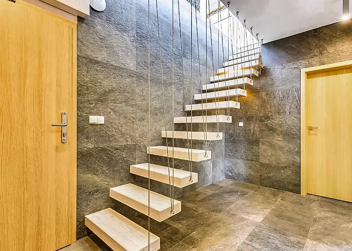 Lovely In With Kitchen Apartament *